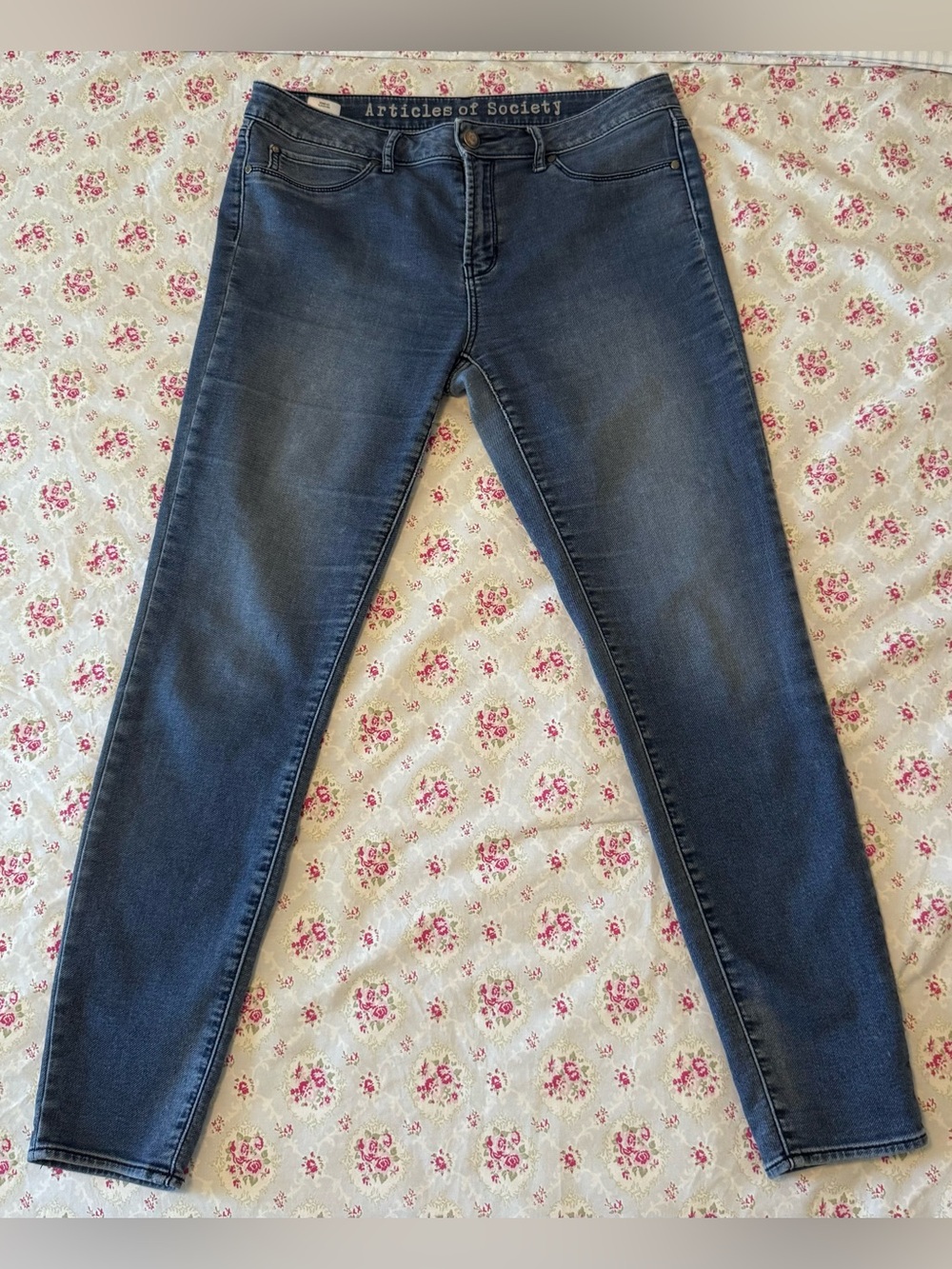Articles Of Society Women's Blue Straight Leg Jeans